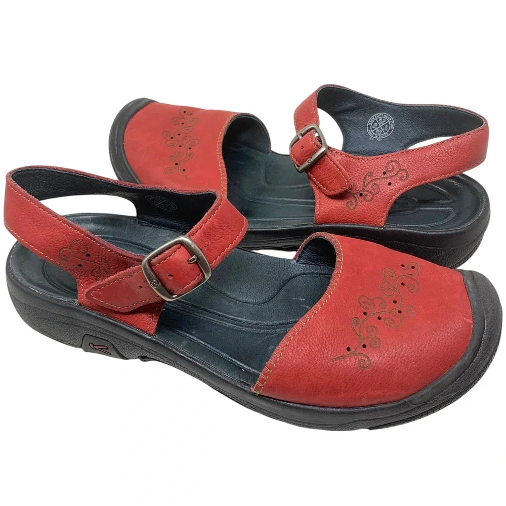 KEEN Women's Red Leather Mary Jane Buckle Comfort Shoes Floral Size 8.5